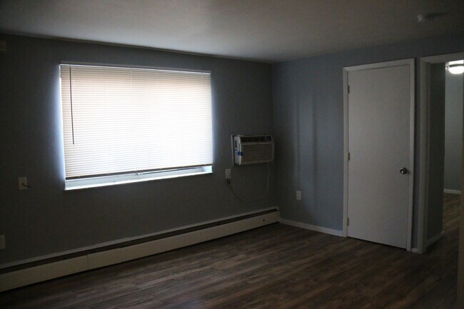 Foto del edificio - 2924 N Verity Pkwy