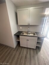 Building Photo - 12007 Beulah Ave