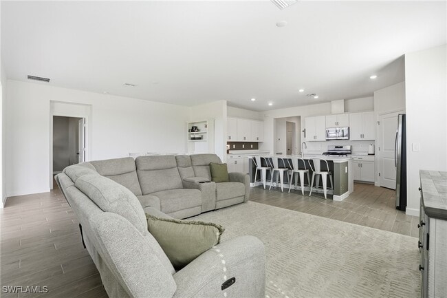 Foto del edificio - 19306 Hinkley Dr