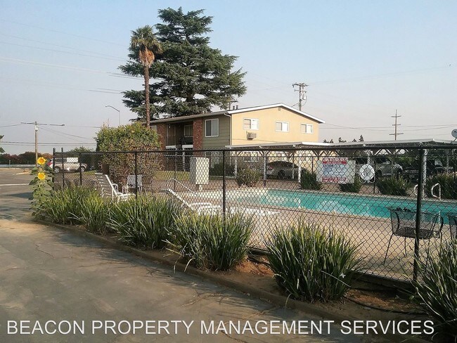 Foto del edificio - 19850 CA-99