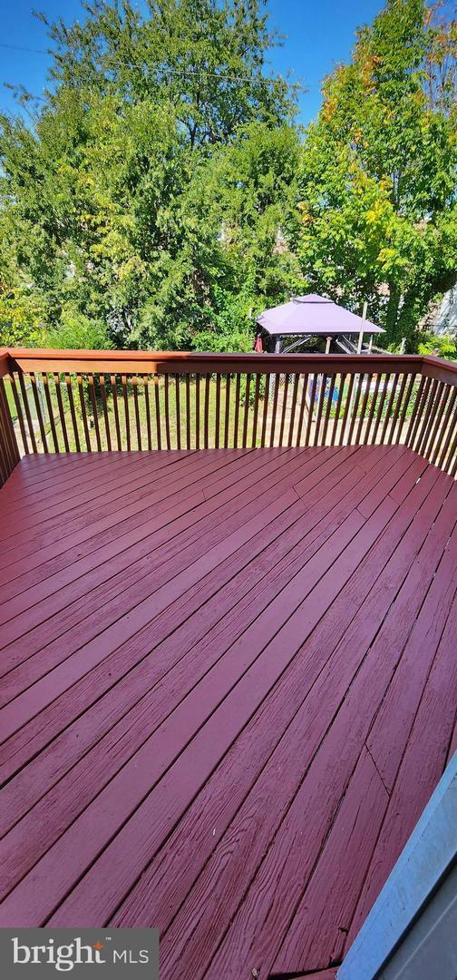 Foto del edificio - 408 W 21st St