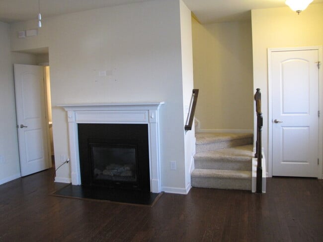 Photo - 74 Pocono Dr House