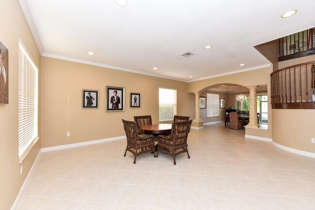 Building Photo - 9584 Barletta Winds Point