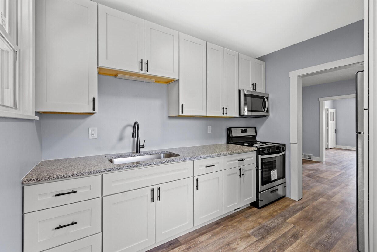 3717 Botsford St, Munhall, PA 15120 House Rental in Munhall, PA