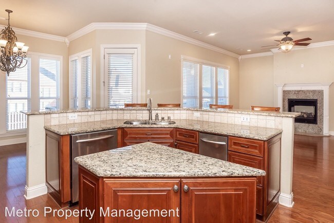 Foto del edificio - 4 br, 3 bath House - 2303 The Peaks Blvd