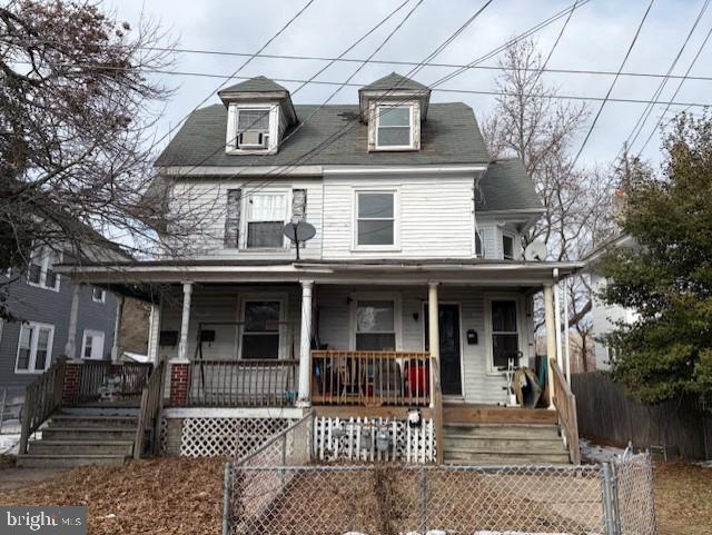 Foto del edificio - 110 W Main St