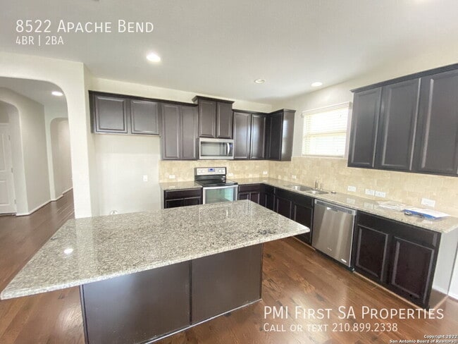 Building Photo - 8522 Apache Bend