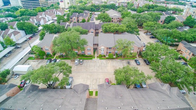 Foto del edificio - 2255 Braeswood Park Dr