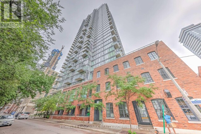 Building Photo - 75-3475 St Nicholas St