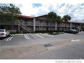 Building Photo - 8820 Royal Palm Blvd