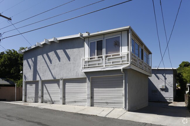 Building Photo - 6312-6314 Bright Ave