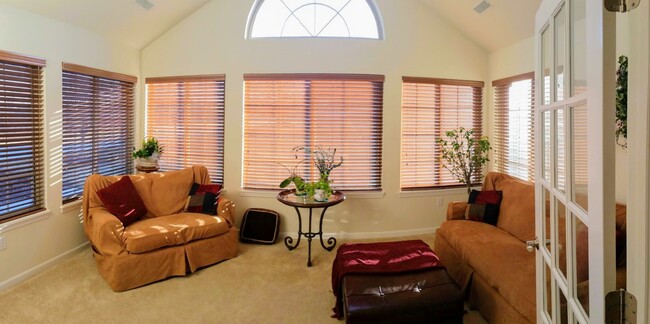 Building Photo - N70W15476 Amberleigh Cir