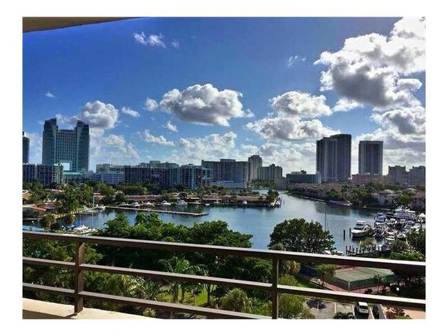 Building Photo - 500 Three Islands Blvd