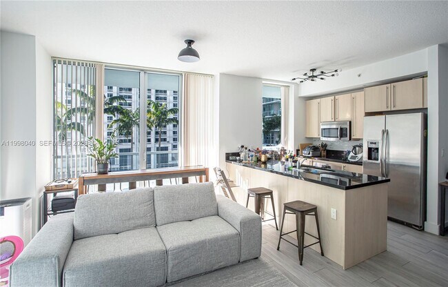 Foto del edificio - 1111 SW 1st Ave