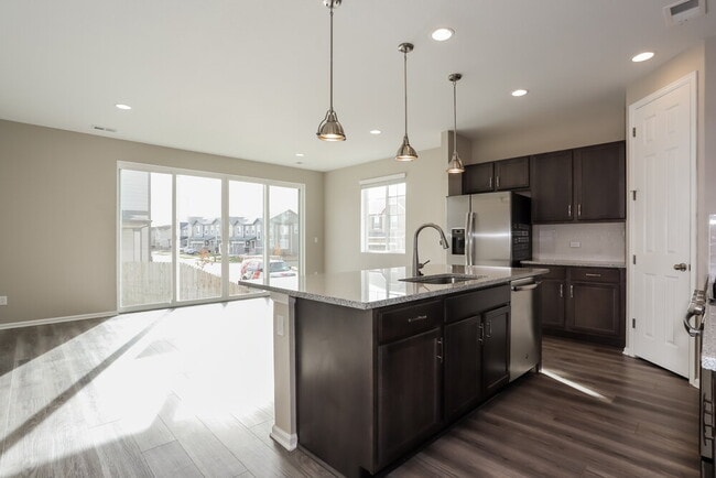 Foto del edificio - 17918 East 99th Pl