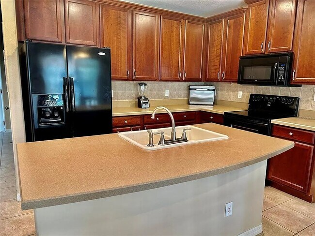 Building Photo - 3451 Windsor Lake Cir