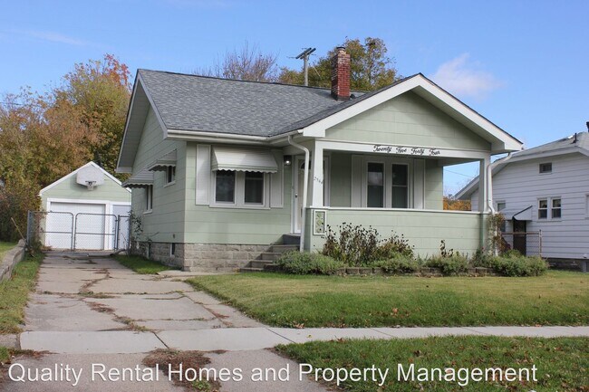 Building Photo - 2 br, 1 bath House - 2544 Tyrone St.