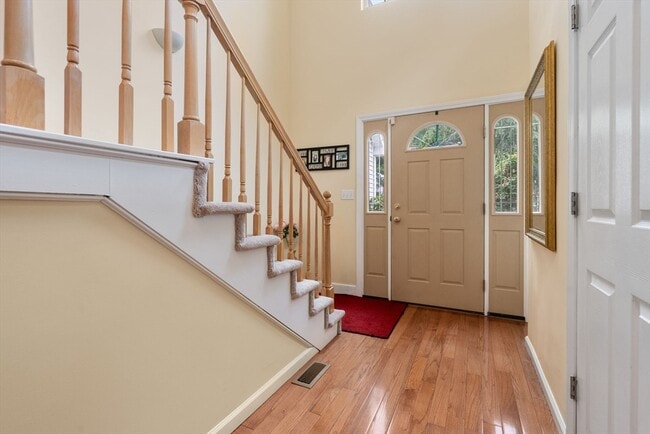 Building Photo - 25 Magnolia Ln