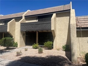 Building Photo - 4535 Brookside Way