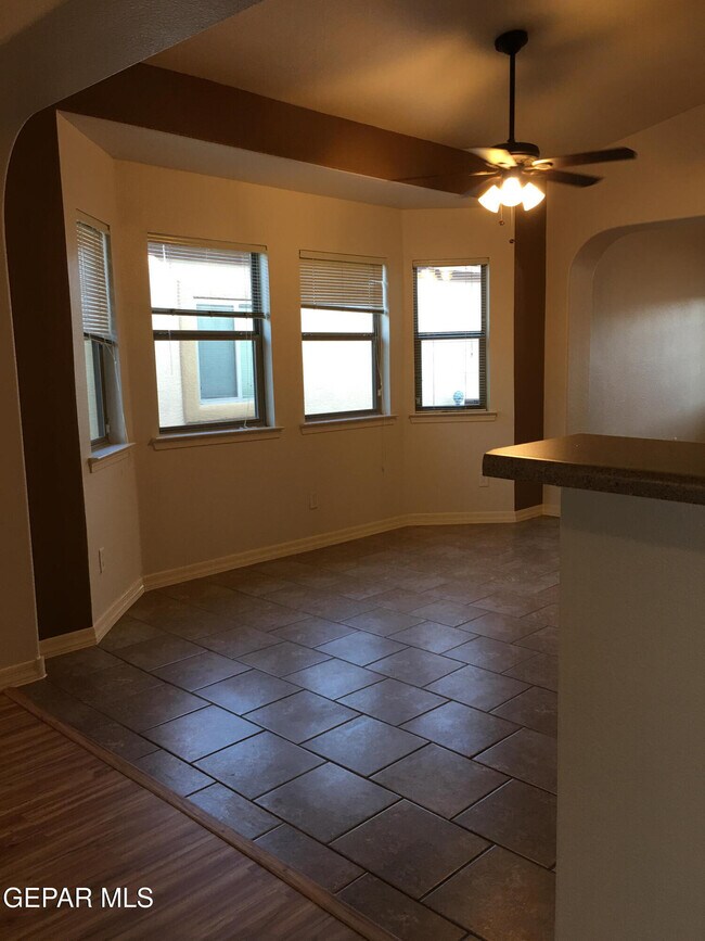 Foto del edificio - 14345 Apache Point Dr