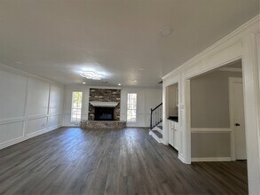 Building Photo - 17707 Moss Point Dr