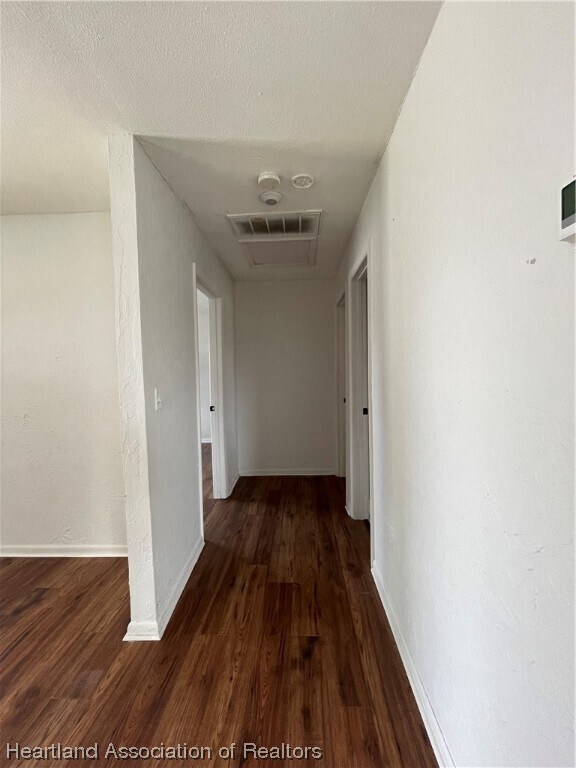 Building Photo - 492 Las Palmas Cir