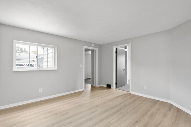 Building Photo - Cozy 3 bedroom home in Penn Hills availabl...