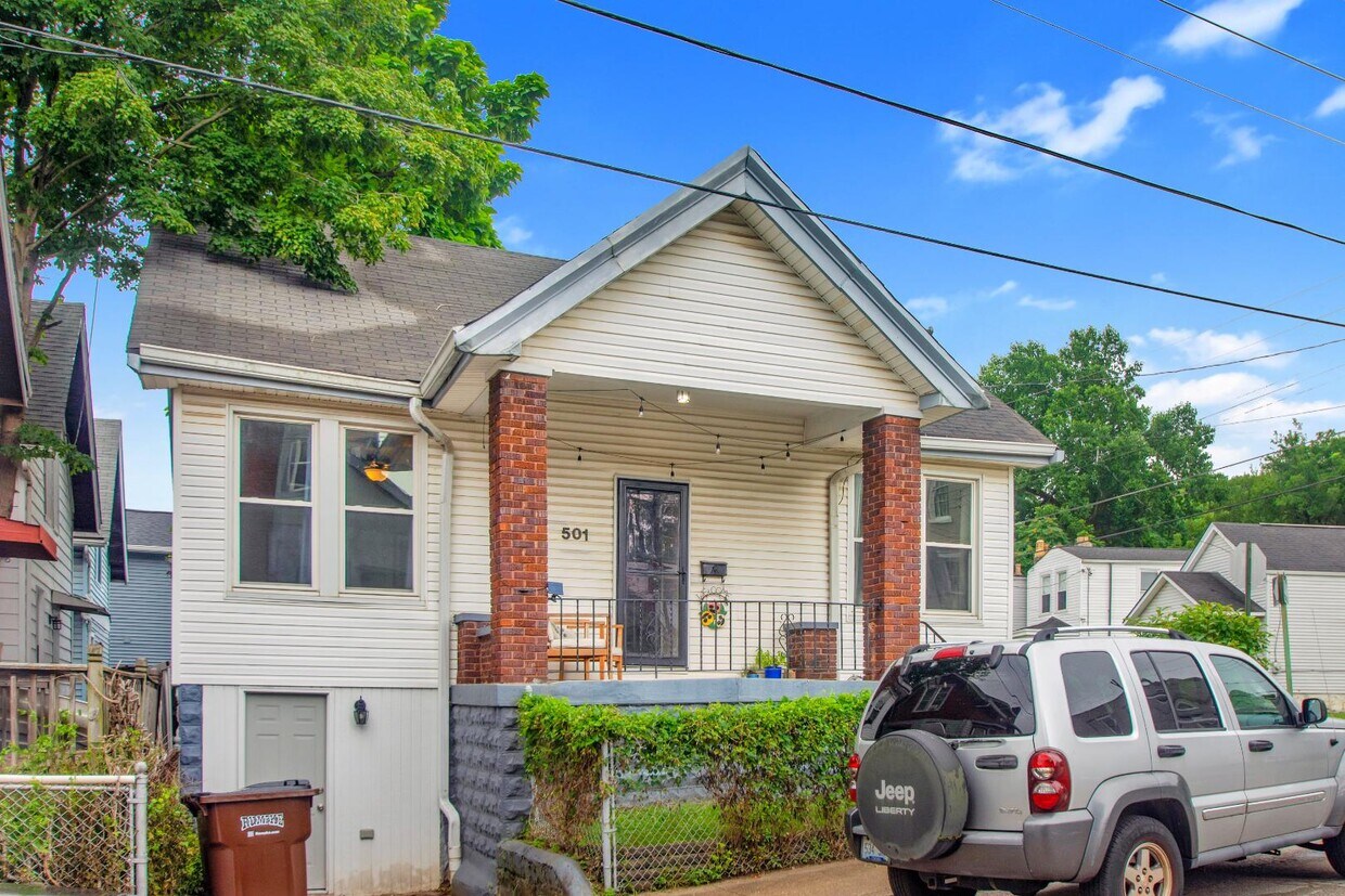 Photo - 501 8th Ave