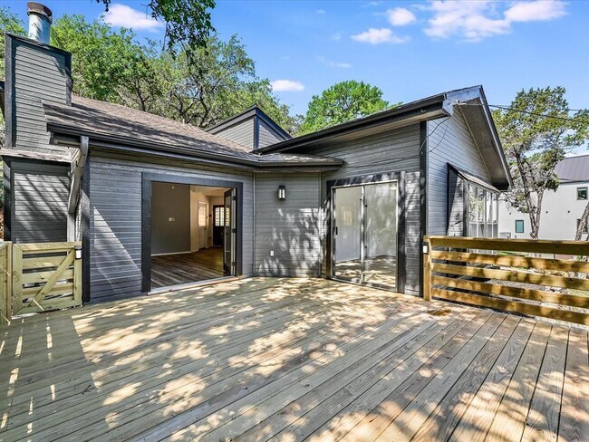 Building Photo - 2712 Geronimo Trail