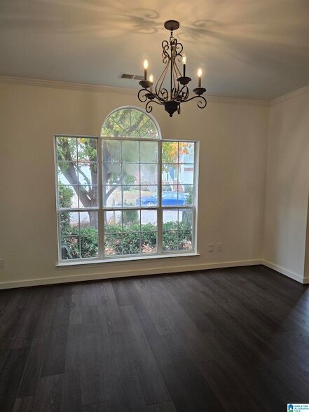 Foto del edificio - 107 Windsor Ridge Dr