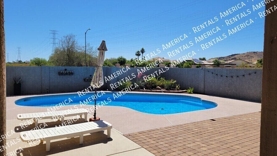 Foto del edificio - 6101 W Whispering Wind Dr