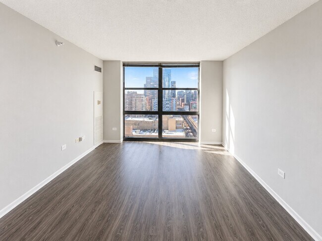 Foto del edificio - 605 W Lake St