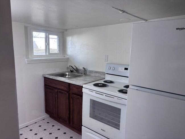 Foto del edificio - 1346 N Grant Ave
