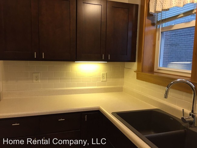 Foto del edificio - 1448-1450 Lake Dr SE