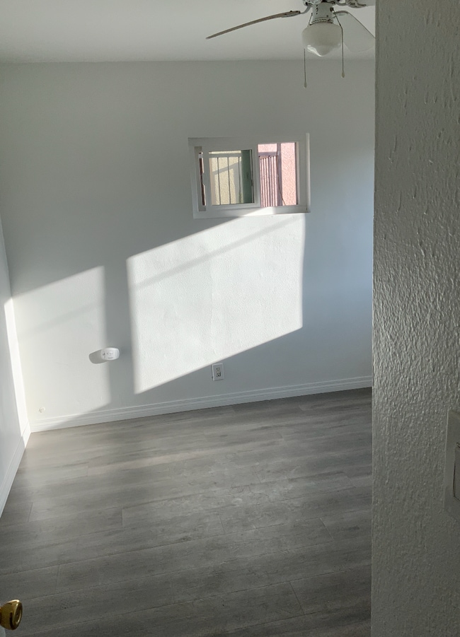 Foto del edificio - 9148A Verner St
