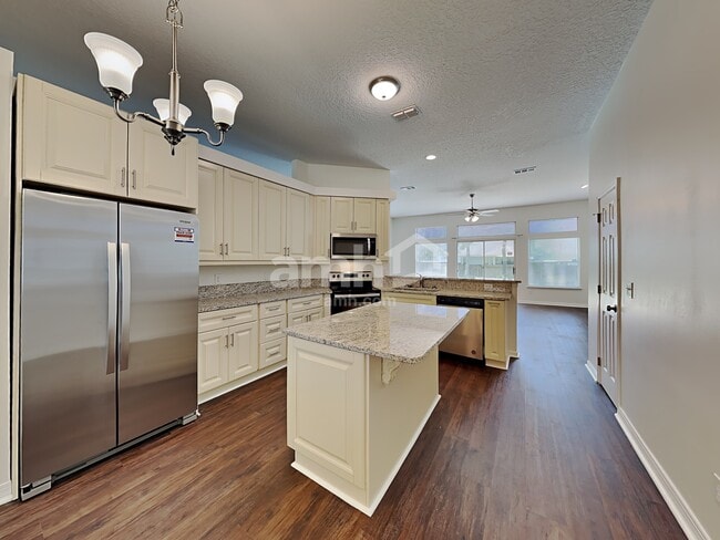 Foto del edificio - 11373 Chapelgate Ln