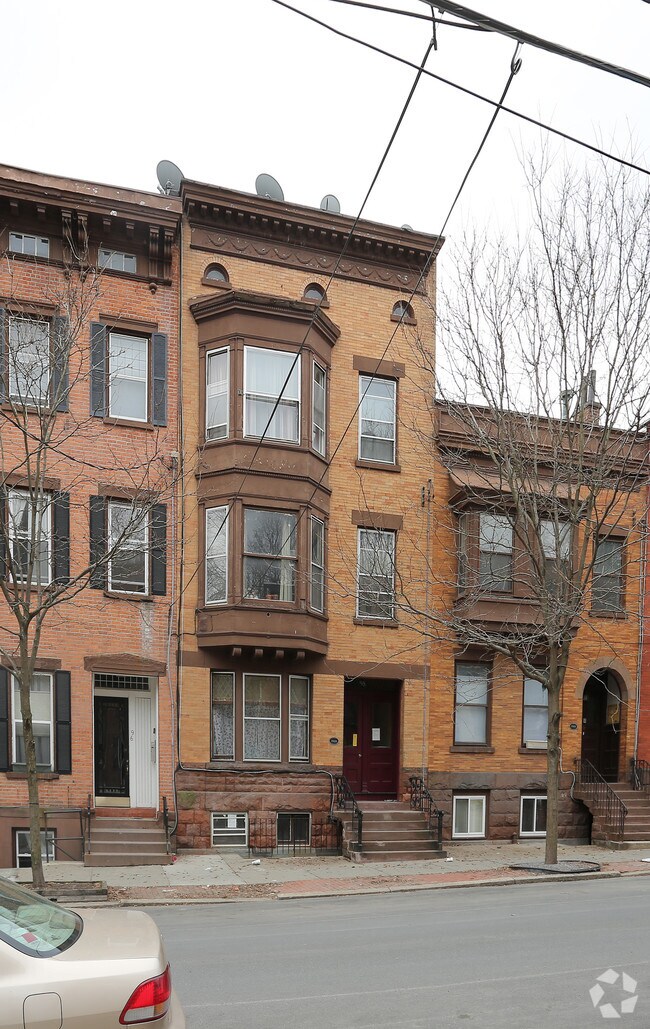 Foto del edificio - 96-98 Chestnut St