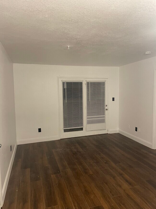 Photo - 232 Afton Square Apartment