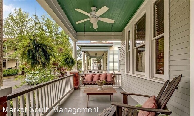 Building Photo - 4 br, 1.5 bath House - 415 E. 40th Street