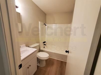 Building Photo - 114 N 7th St