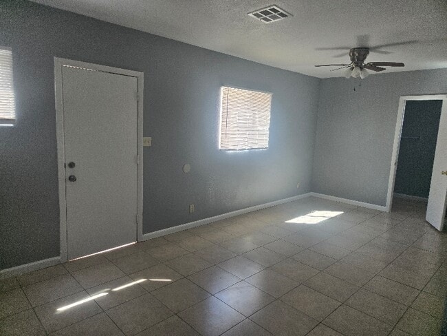 Building Photo - 4607 Cory Pl