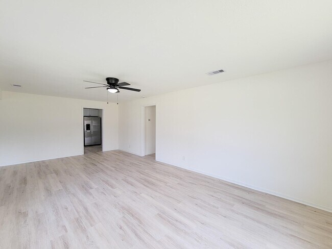 Foto del edificio - 301 Cypress St