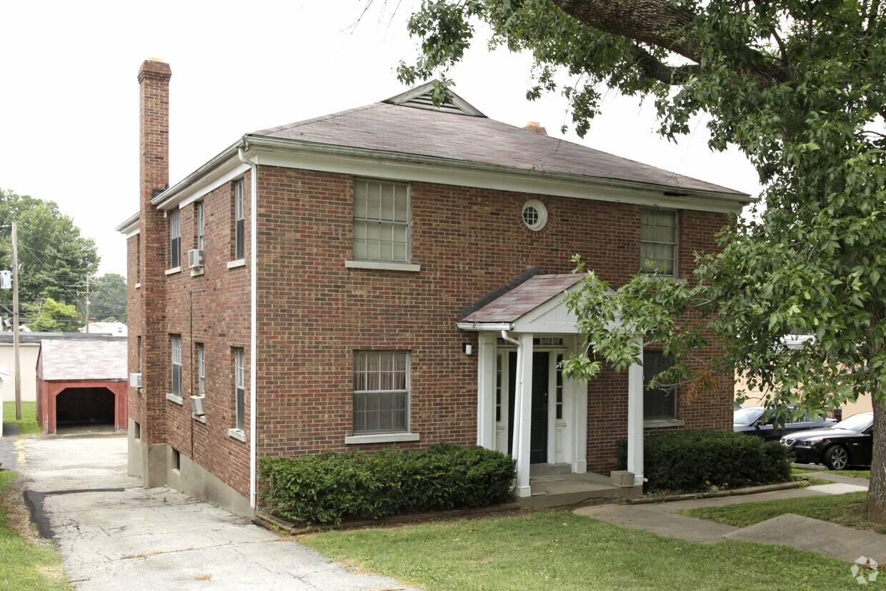 Foto principal - 1053 Parkway Dr