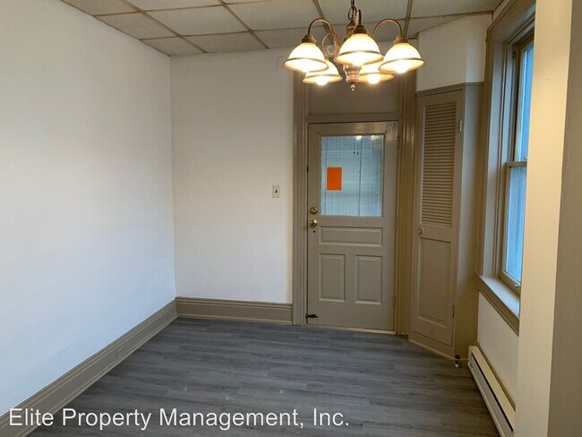 Building Photo - 2 br, 1 bath House - 801 Madison Ave., #1