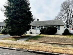 Building Photo - 180 Elmwood St