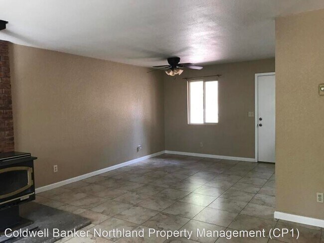 Building Photo - 3 br, 2 bath House - 6100 N Dodge Ave