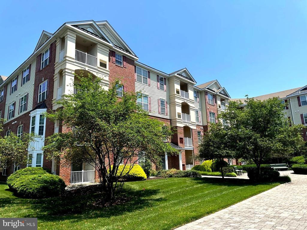Foto principal - 1424 Colts Cir