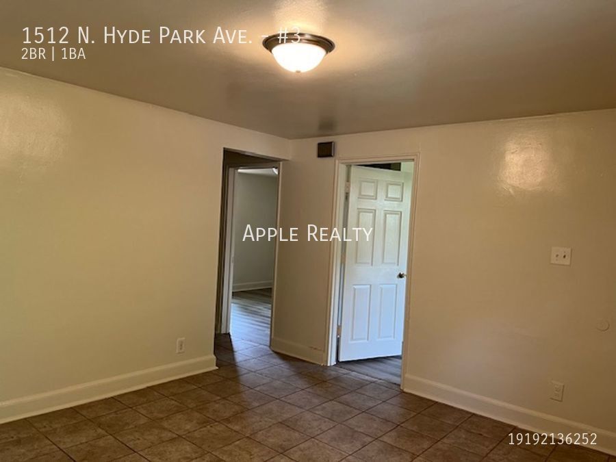 Primary Photo - 2 bed 1 bath Duplex Ready Now!