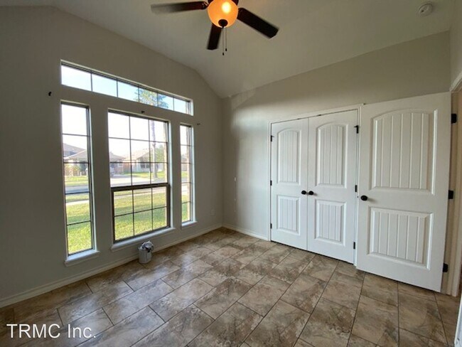 Foto del edificio - 3 br, 2 bath House - 2561 DATE PALM DR.