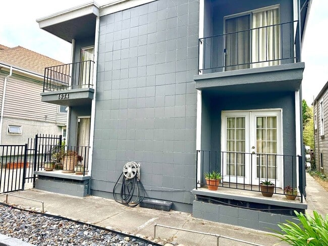 Foto del edificio - 1634 63rd St